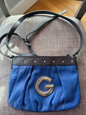 G by Guess small blue cross body bag
